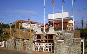 Bañugues Turismo S.L.